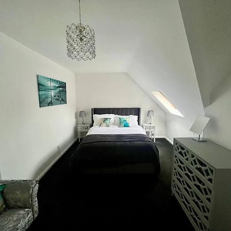 Bs - Luxury Top Floor 4 Bed Apartment With Garage In Town Centre - No Lift Stratford-upon-Avon Extérieur photo