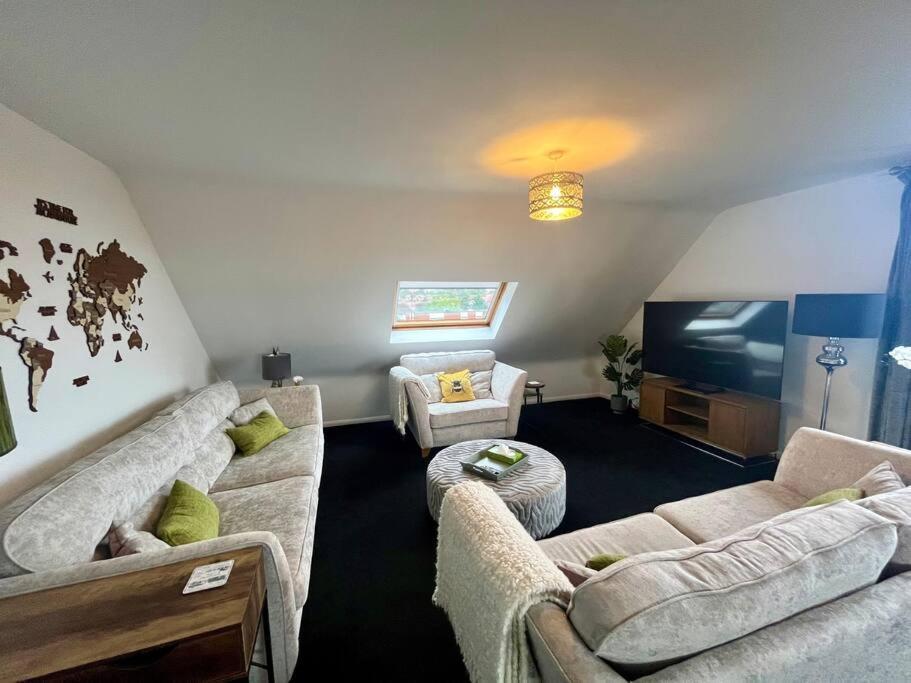 Bs - Luxury Top Floor 4 Bed Apartment With Garage In Town Centre - No Lift Stratford-upon-Avon Extérieur photo
