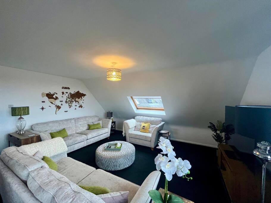 Bs - Luxury Top Floor 4 Bed Apartment With Garage In Town Centre - No Lift Stratford-upon-Avon Extérieur photo